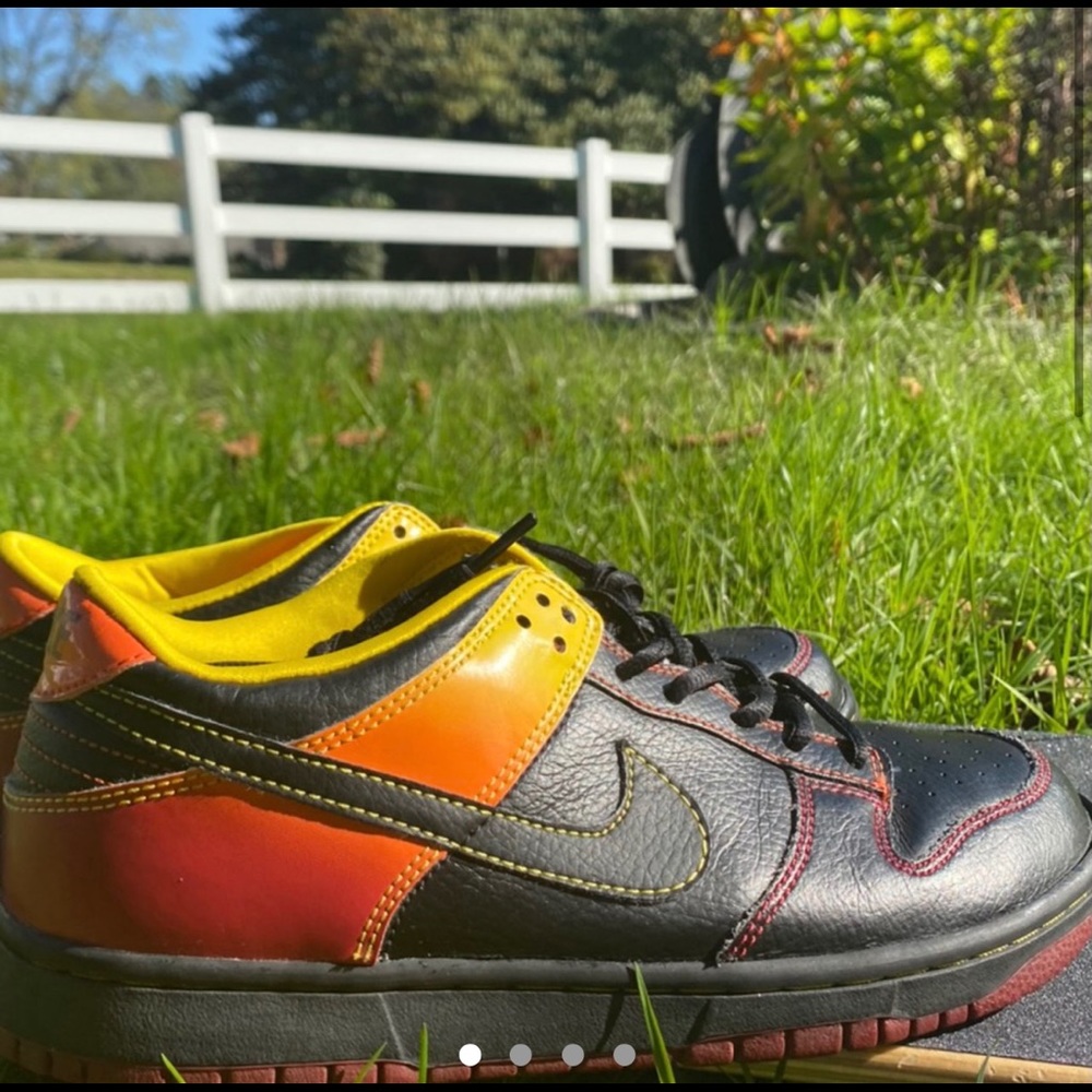 Nike dunk low flame🔥